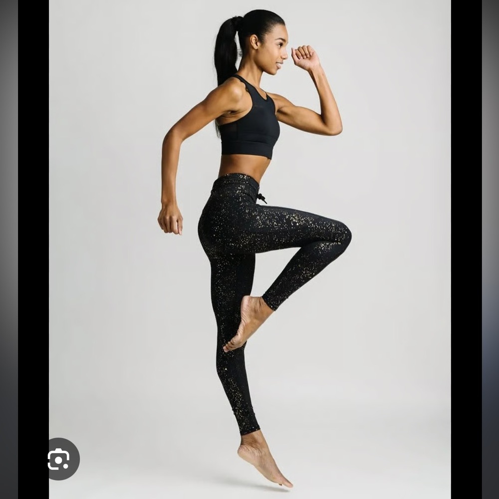 Zyia Black Stay Gold Pocket Drawstring Luxe 28” Leggings - Picture 2 of 7